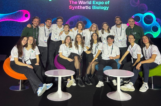 Collegamento a Mutans alla Competizione Internazionale di Biologia Sintetica iGEM
